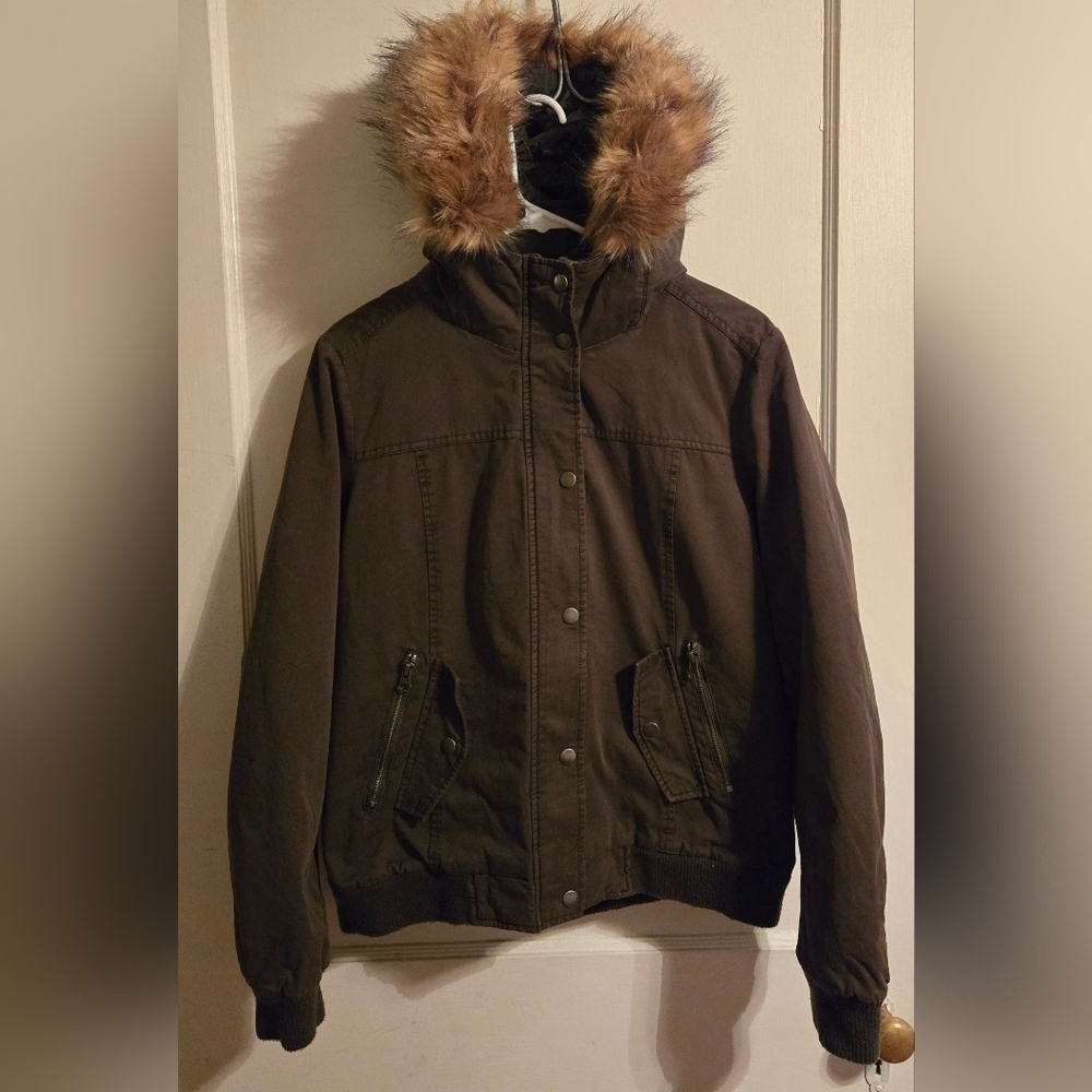 NWOT | G.H. Bass & Co | Bomber Jacket Coat | Fur Trim Hood | L | Olive Green - Picture 9 of 16